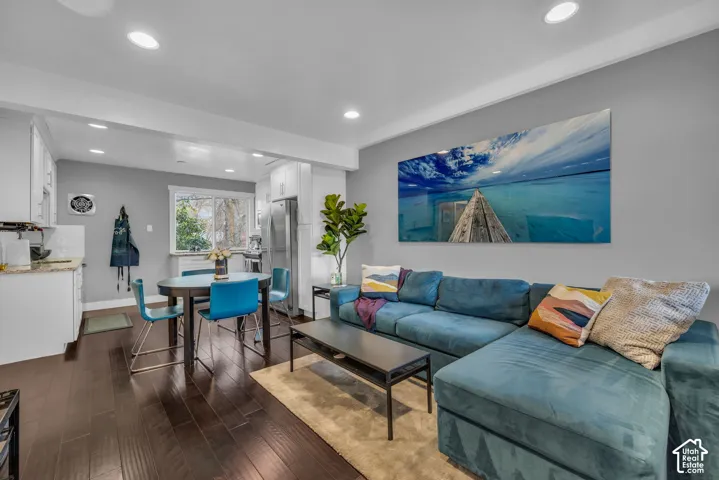 650 N 300 W #209, Salt Lake City, Utah 84103