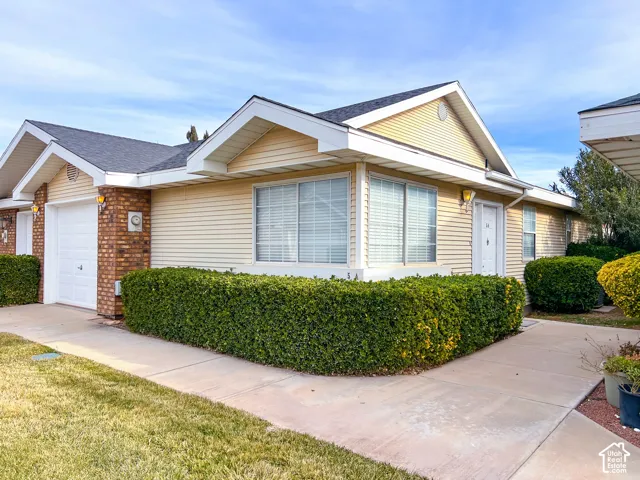 2051 W Canyon View Dr, St. George, Utah 84770
