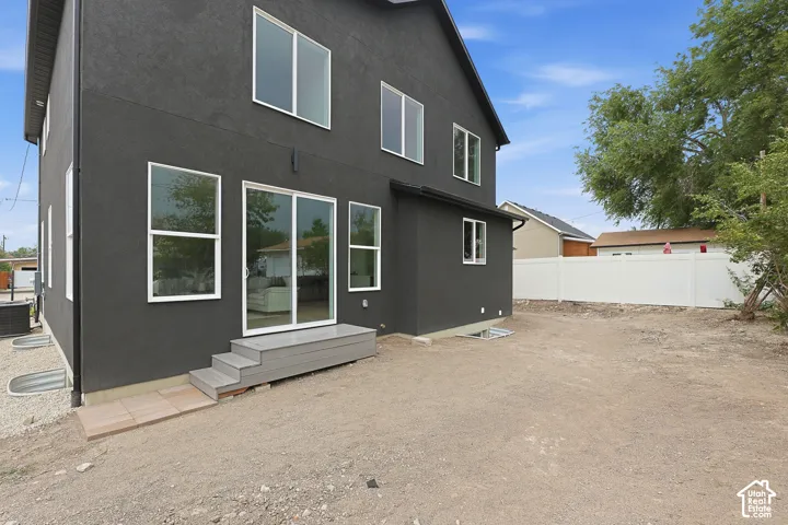 388 W Wasatch St, Midvale, Utah 84047