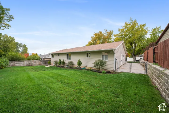 Backyard and RV parking