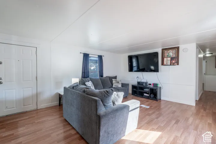 8543 W Antelope Dr #18, Magna, Utah 84044