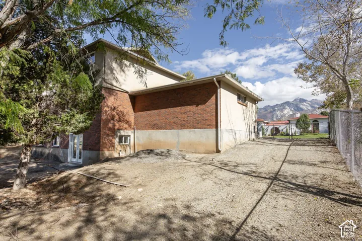 11436 S High Mesa, Sandy, Utah 84093