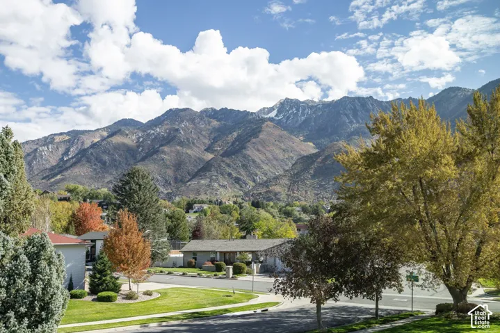 11436 S High Mesa, Sandy, Utah 84093