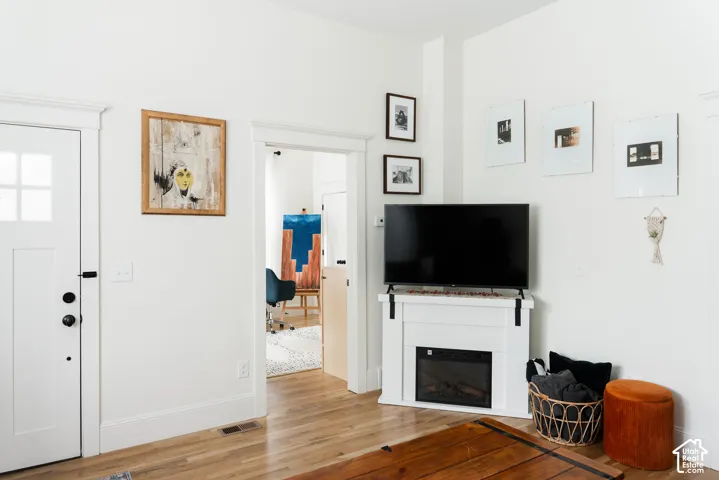 719 E Logan St, Salt Lake City, Utah 84105
