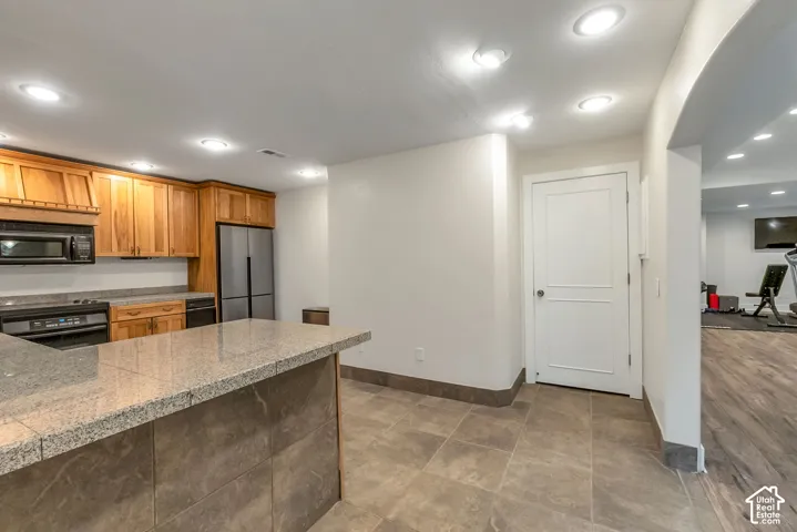1007 E Eaglewood Dr, North Salt Lake, Utah 84054