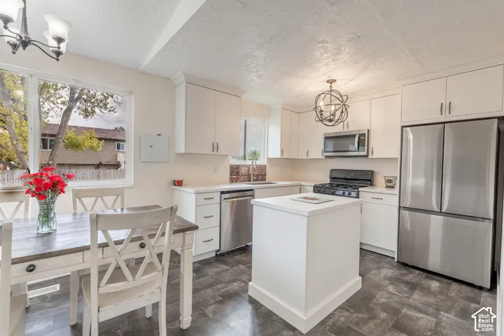 3287 W 6920 S, West Jordan, Utah 84084
