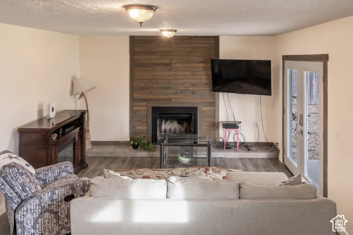 3287 W 6920 S, West Jordan, Utah 84084