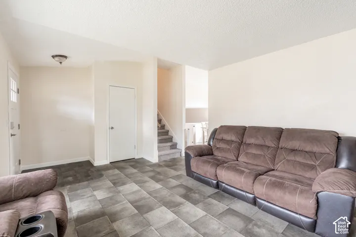 3287 W 6920 S, West Jordan, Utah 84084