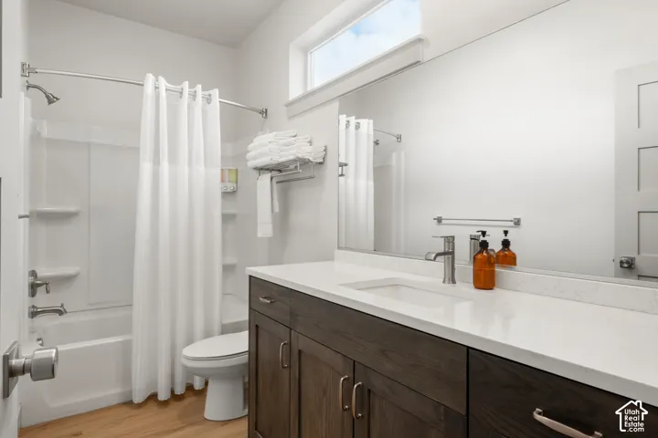 140 W 150 S #h30, Garden City, Utah 84028