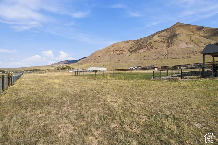 1717 E Arrowhead Ln, Erda, Utah 84074