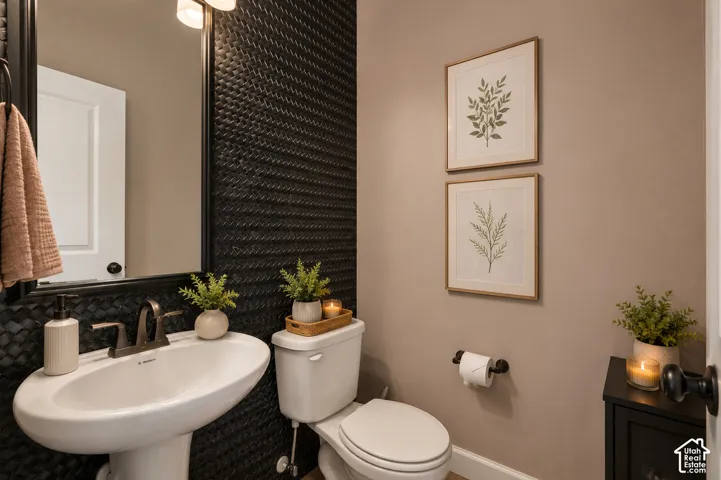 3376 W 2450 N, Lehi, Utah 84043