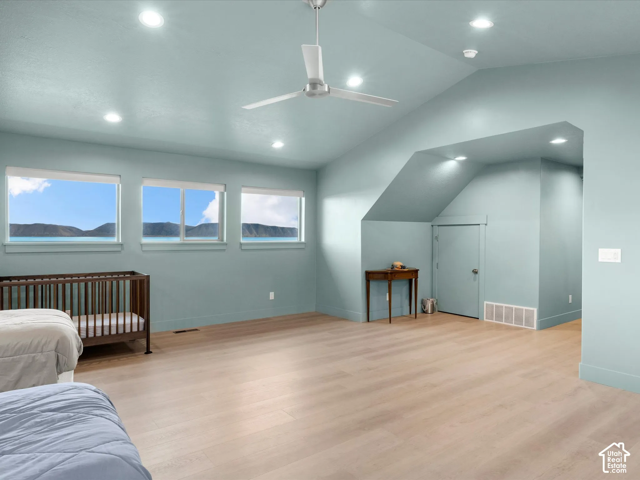 bonus room