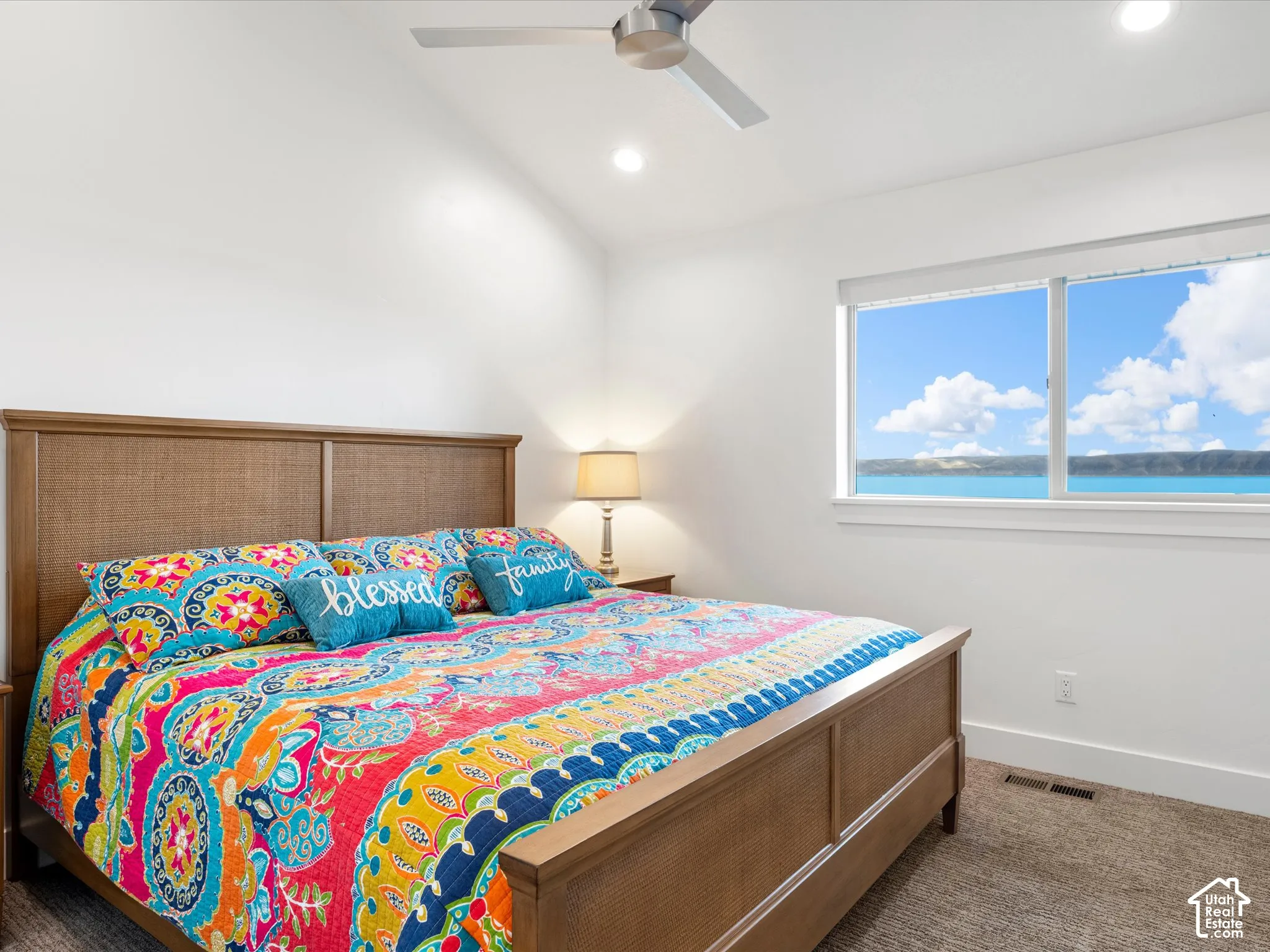lakeside bedroom