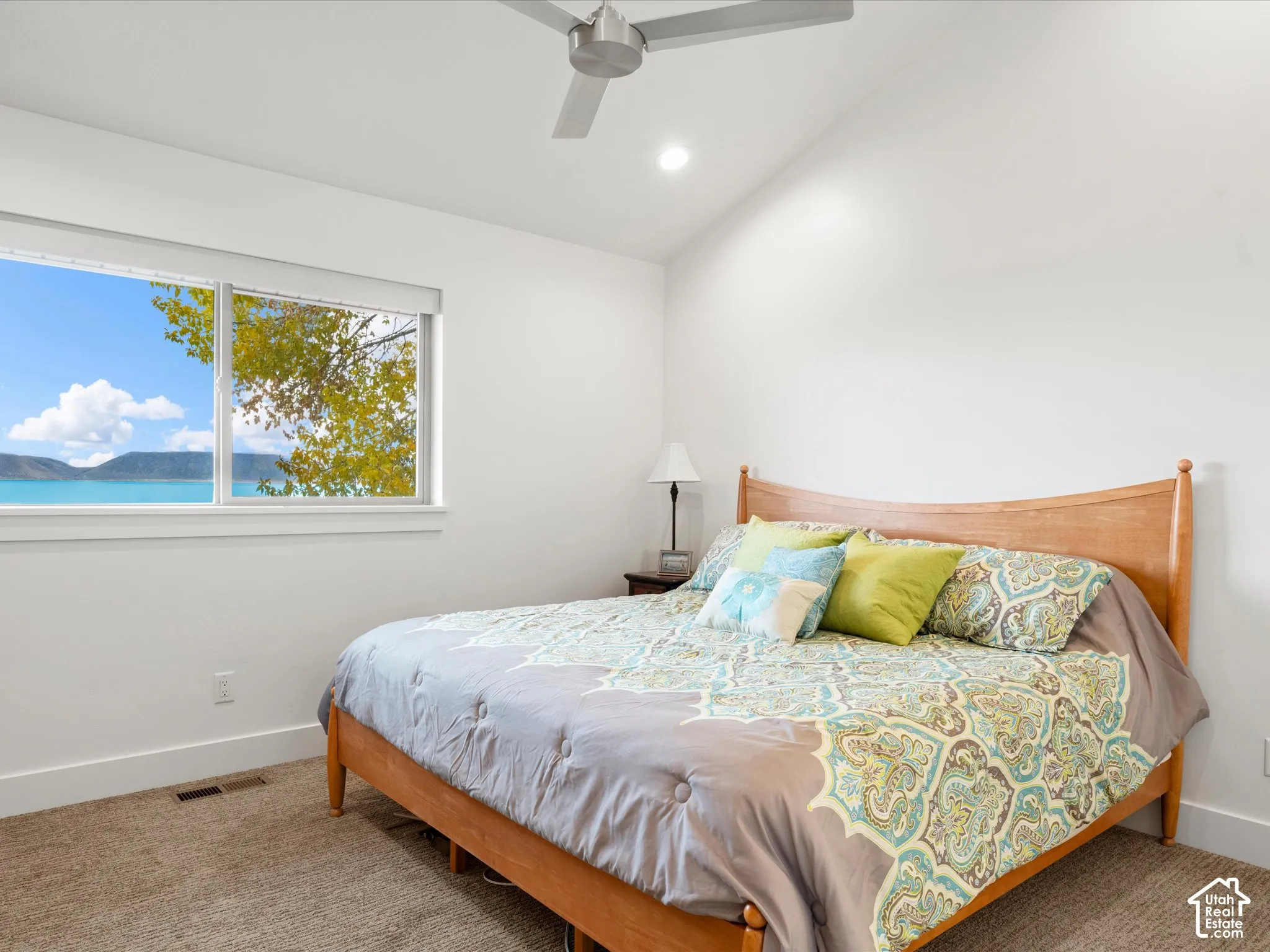 lakeside bedroom