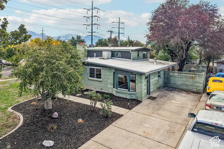 1311 W Varden Way, Salt Lake City, Utah 84123