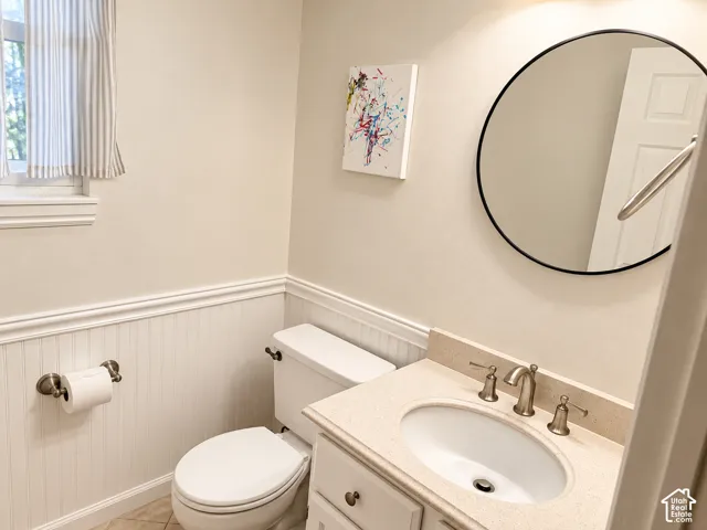 Main level half bathroom