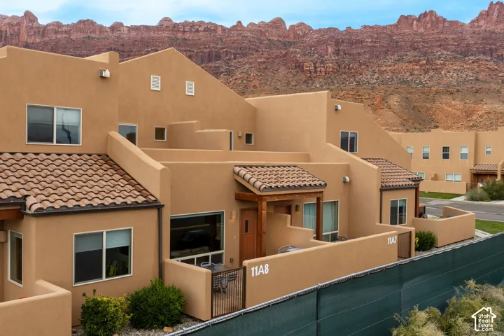 3853 S Red Valley Cir #11-a8, Moab, Utah 84532