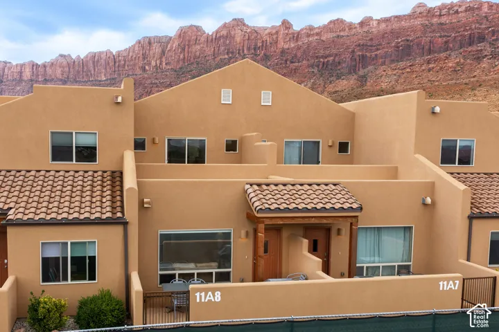3853 S Red Valley Cir #11-a8, Moab, Utah 84532