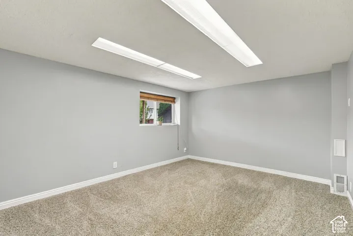 6857 S 3300 St, West Jordan, Utah 84084