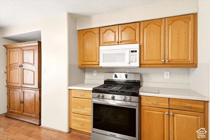 825 S 1650 E #c, Clearfield, Utah 84015