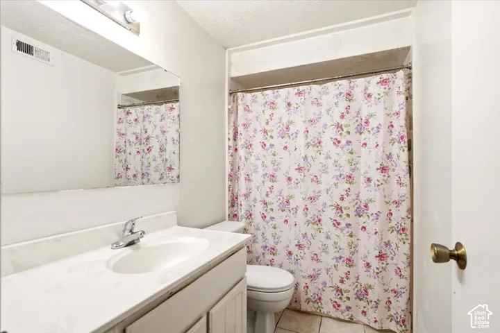 825 S 1650 E #c, Clearfield, Utah 84015