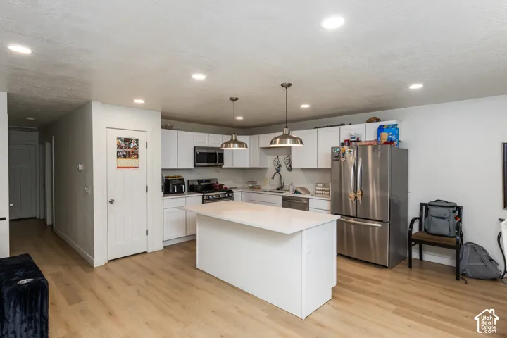 2016 W Hewwood Cir, Taylorsville, Utah 84129