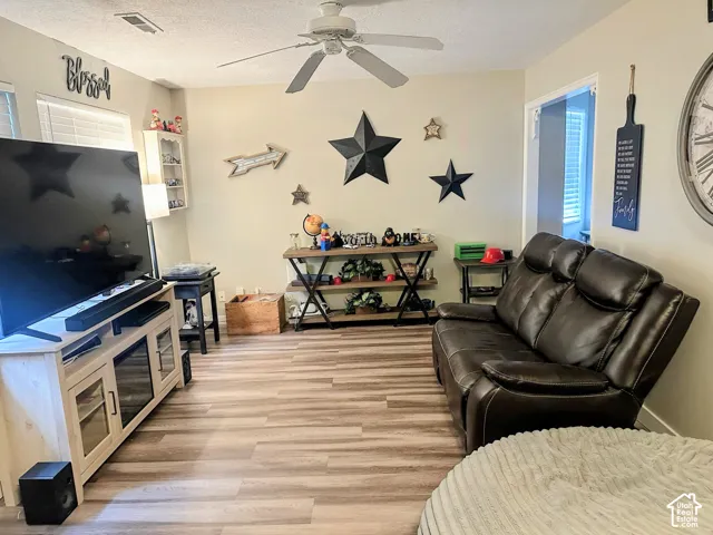 135 S 900 E, Springville, Utah 84663