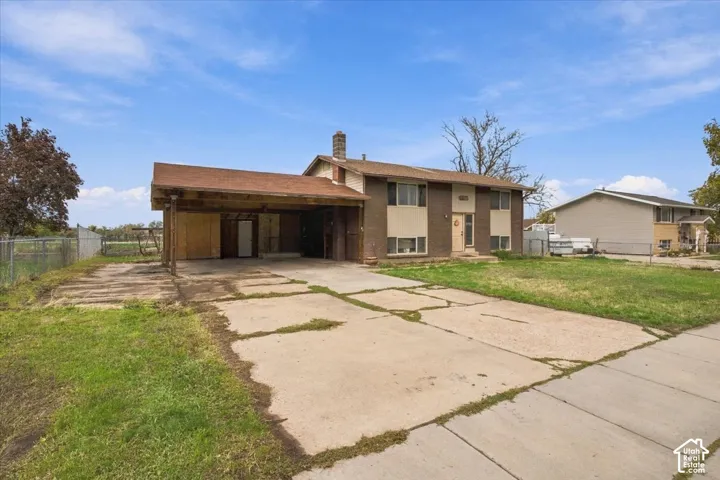 1753 N 2900 W, Clinton, Utah 84015