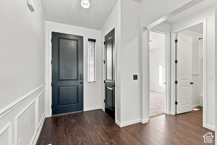 1887 E Rock Hollow Rd, Lake Point, Utah 84074