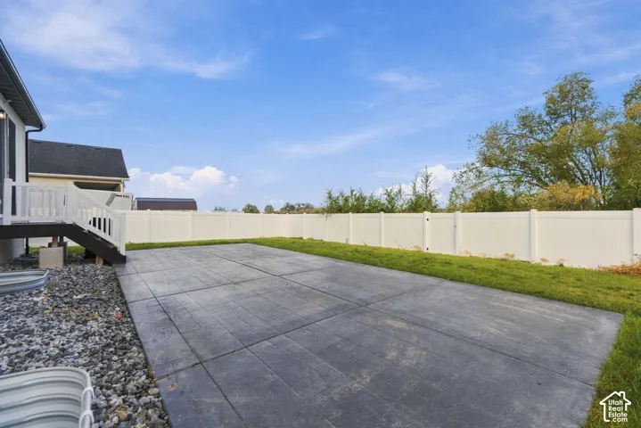 1887 E Rock Hollow Rd, Lake Point, Utah 84074