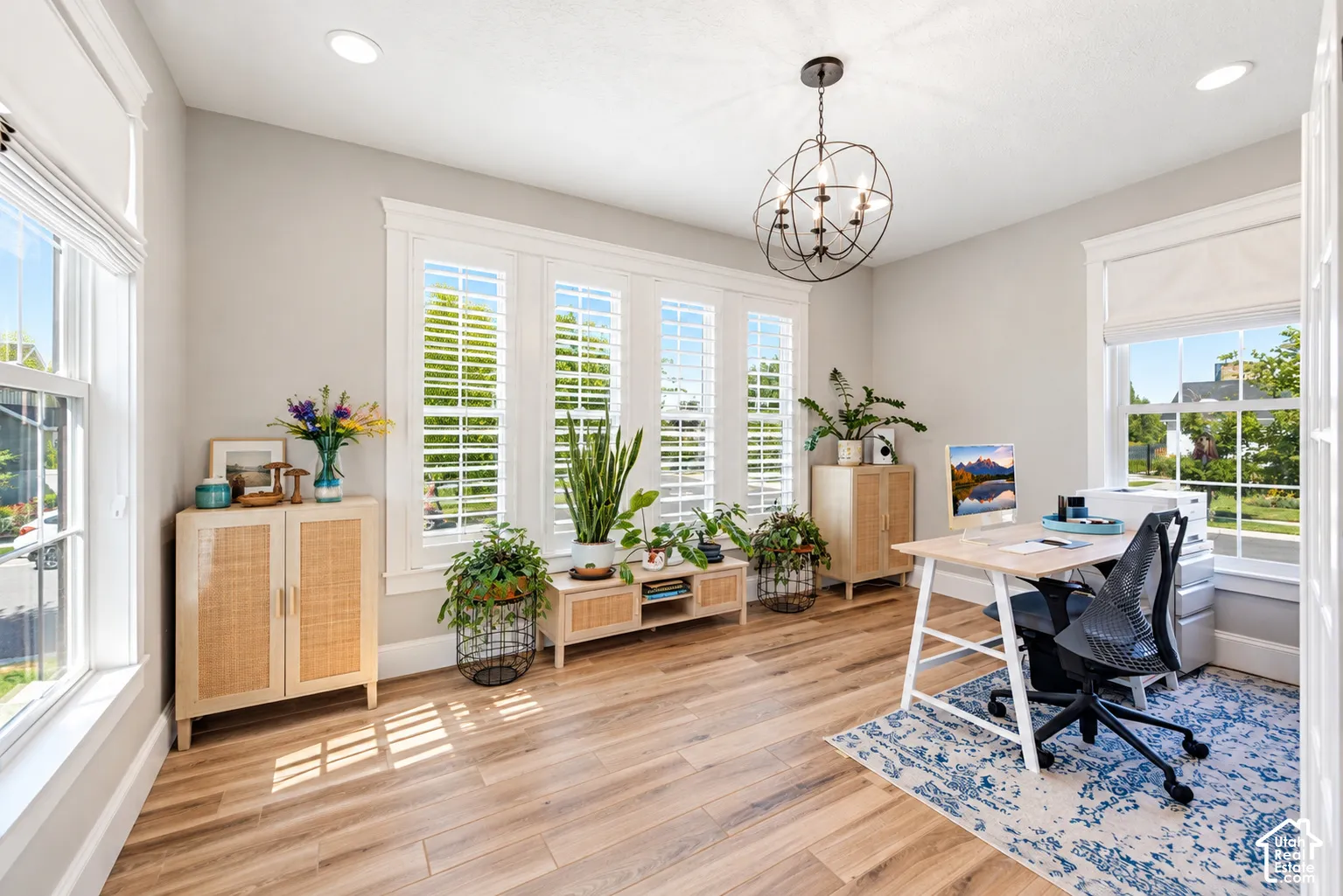 Bright, open office right off the main entry
