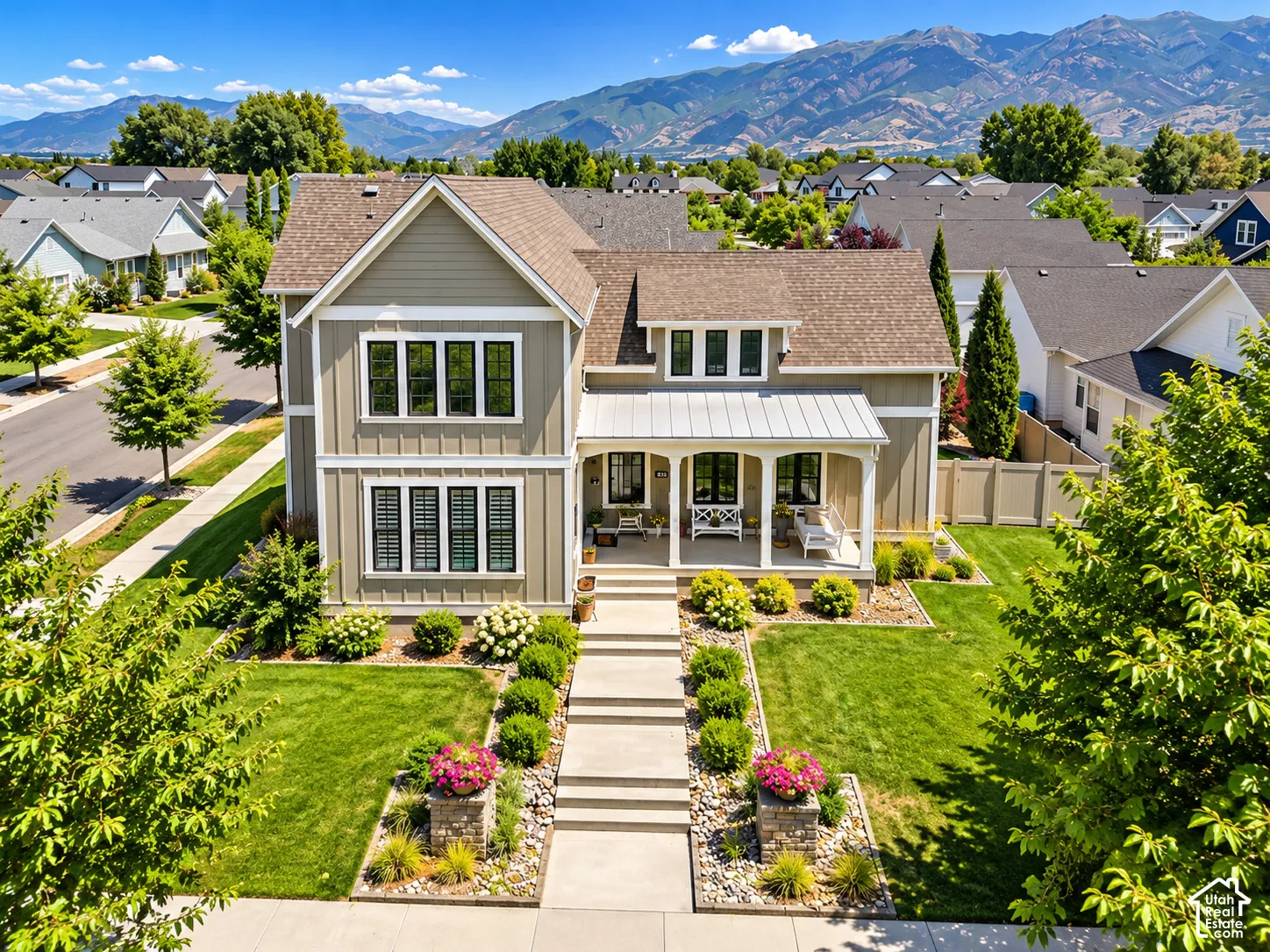 Craftsman 2-Story home with inviting covered front porch