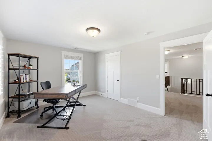 Upper level-bedroom 2
