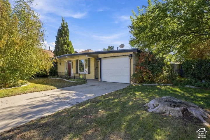 WELCOME HOME!