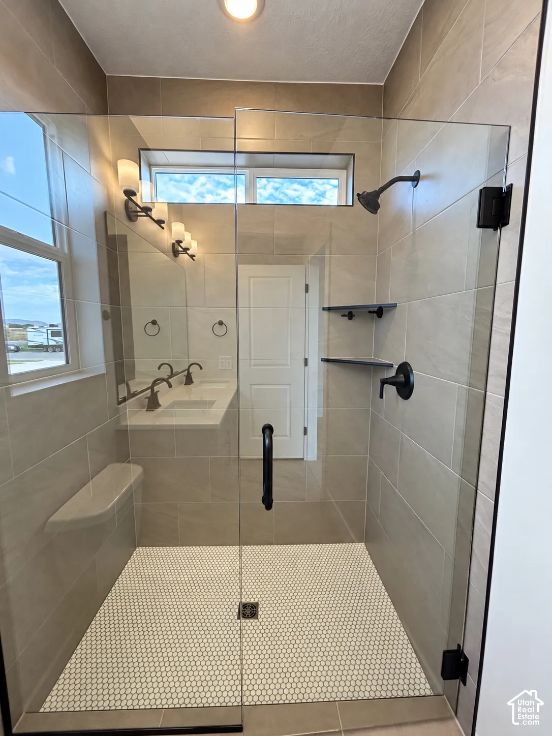 Walk-in shower