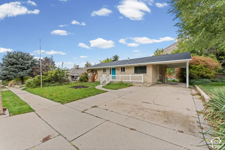 1233 E Center St, Springville, Utah 84663