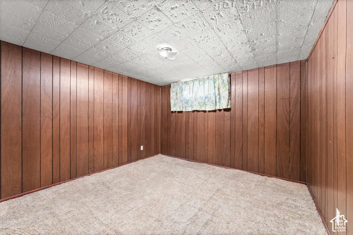 1233 E Center St, Springville, Utah 84663