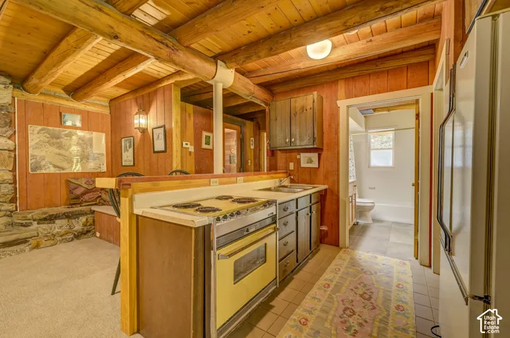Second Kitchen