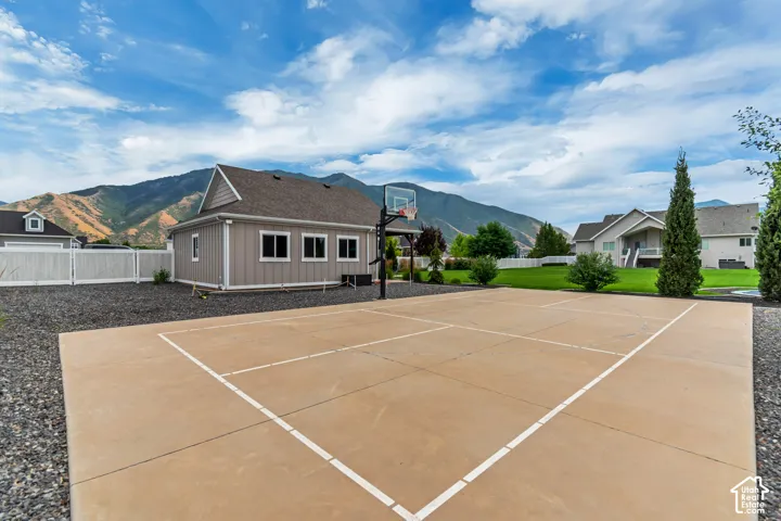 1218 W 800 S, Mapleton, Utah 84664