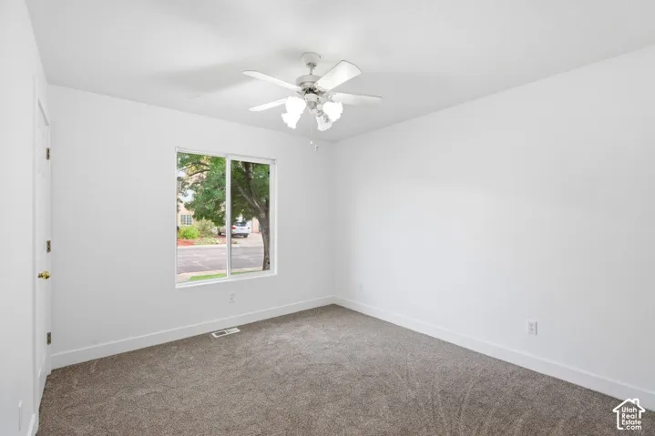 590 E Springhill Dr, Washington, Utah 84780