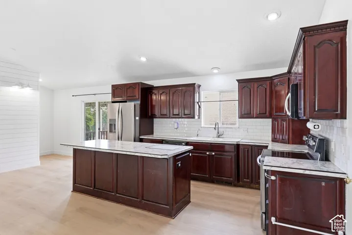 590 E Springhill Dr, Washington, Utah 84780