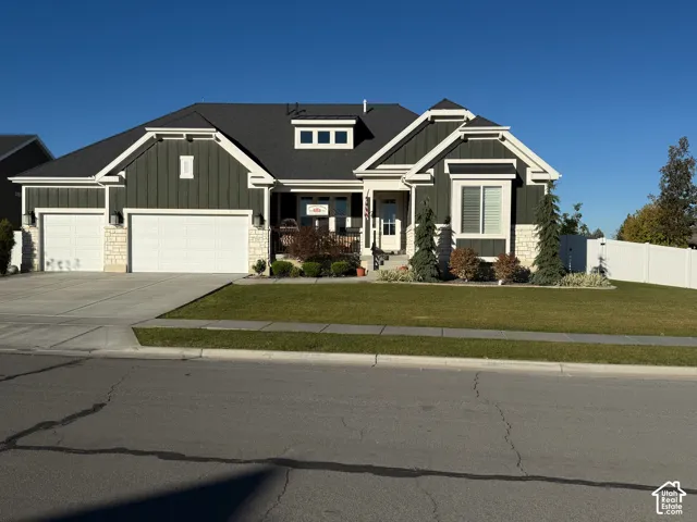 2283 N Snowy Crane Dr, Clinton, Utah 84015