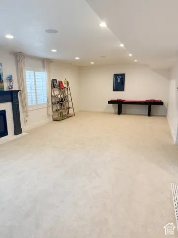 2283 N Snowy Crane Dr, Clinton, Utah 84015