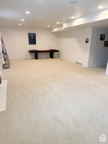 2283 N Snowy Crane Dr, Clinton, Utah 84015