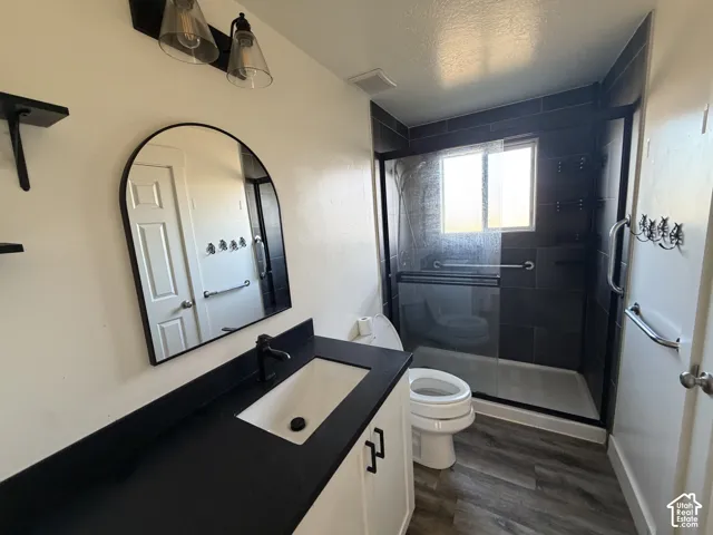 3950 Squire Crest Dr, Taylorsville, Utah 84118