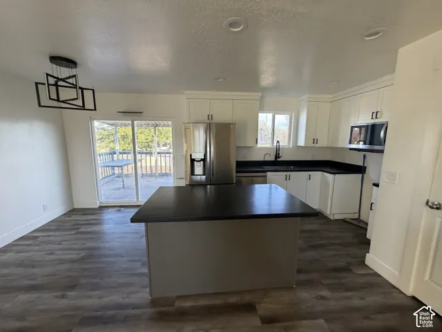 3950 Squire Crest Dr, Taylorsville, Utah 84118