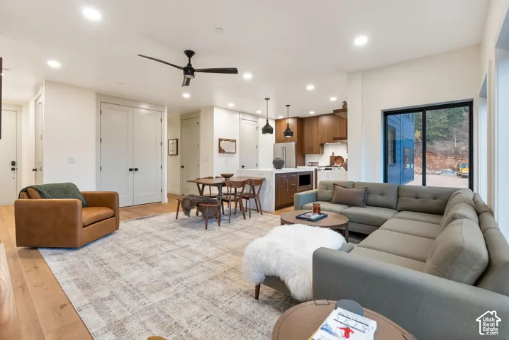 Open-concept interior featuring recessed lighting