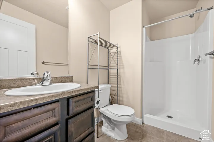 3688 W Periwinkle Dr, South Jordan, Utah 84095