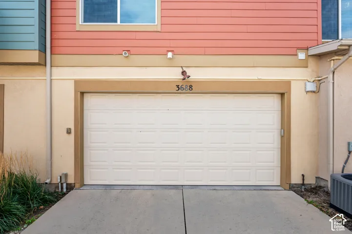 3688 W Periwinkle Dr, South Jordan, Utah 84095