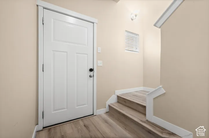 3688 W Periwinkle Dr, South Jordan, Utah 84095